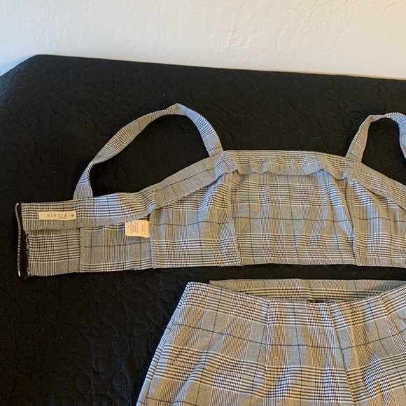 Nice Style Top & Bottom - Picture 5 of 5